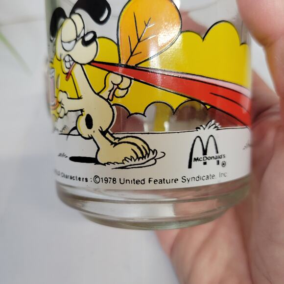 Vintage Garfield & Odie Mug McDonalds 1978 It's Not a Pretty Life - Picture 4 of 4
